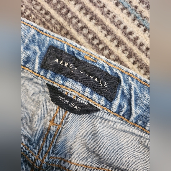 Aeropostale Mom Jeans Light Blue Denim High Rise Distressed - Picture 4 of 10